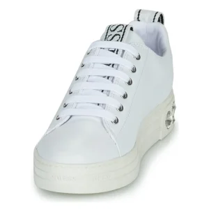 boutique Guess – RIVET 12